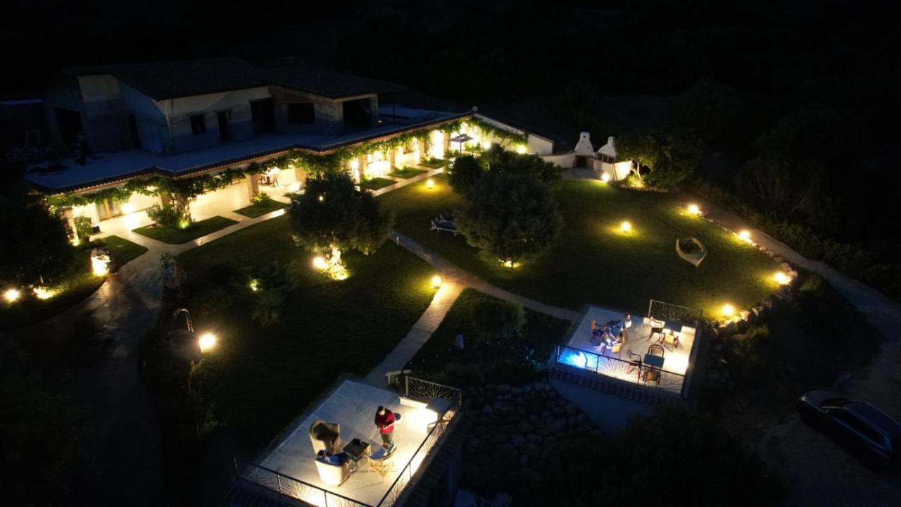 Hotel Essenza Di Mirto La Caletta Extérieur photo